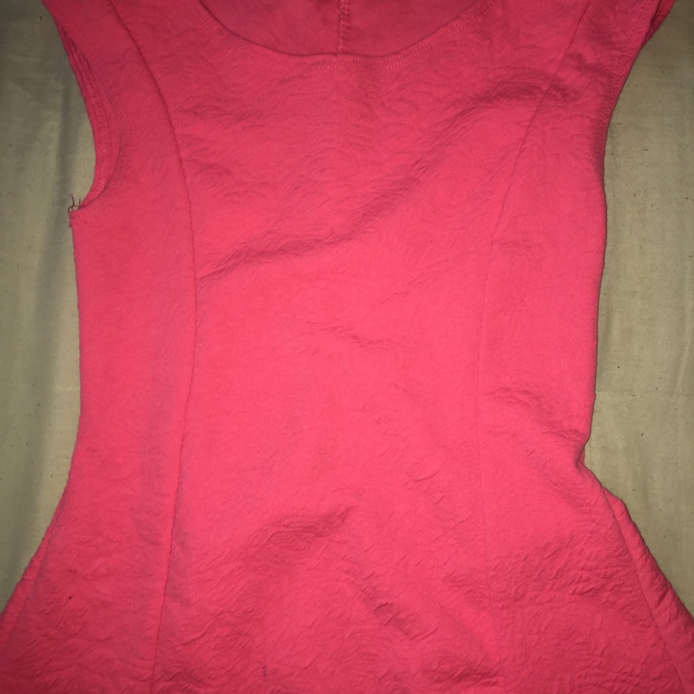 Top - Picture 2 of 5